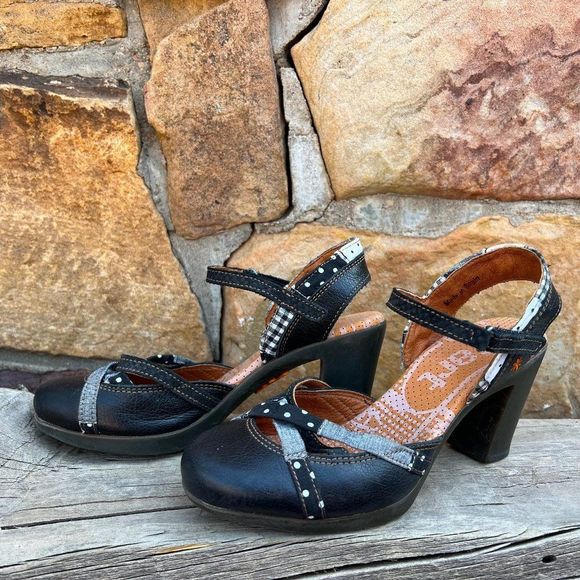 💗The Art Company Spain Mary Jane Black Leather Pumps -US 6.5 (#59) - Picture 3 of 12